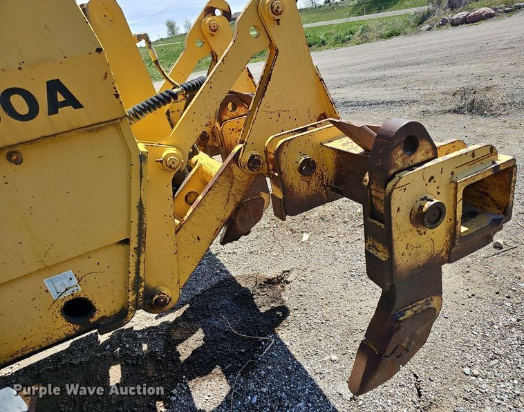 image for item DP0845 1998 Komatsu GD650A-2CY motor grader