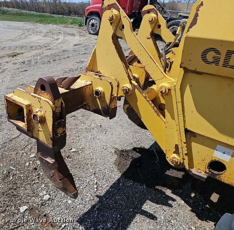 image for item DP0845 1998 Komatsu GD650A-2CY motor grader