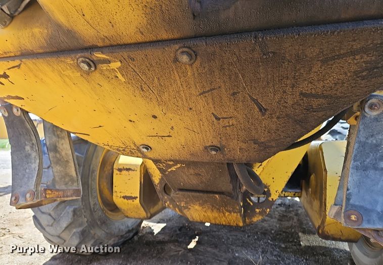 image for item DP0845 1998 Komatsu GD650A-2CY motor grader