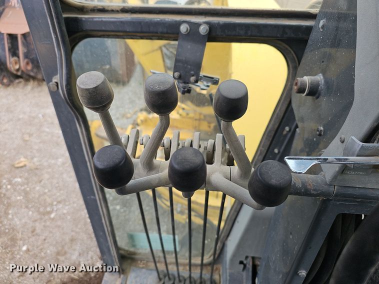 image for item DP0845 1998 Komatsu GD650A-2CY motor grader