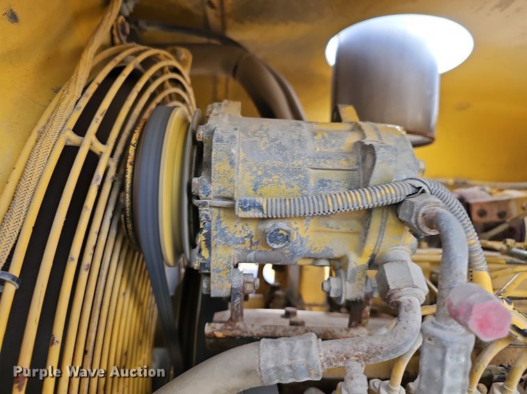 image for item DP0845 1998 Komatsu GD650A-2CY motor grader