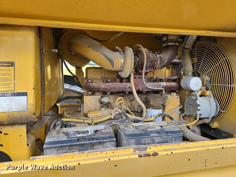 image for item DP0845 1998 Komatsu GD650A-2CY motor grader