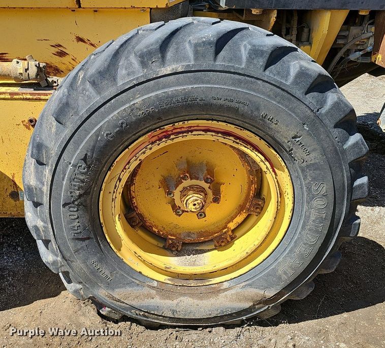 image for item DP0845 1998 Komatsu GD650A-2CY motor grader