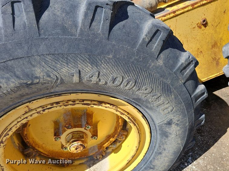 image for item DP0845 1998 Komatsu GD650A-2CY motor grader