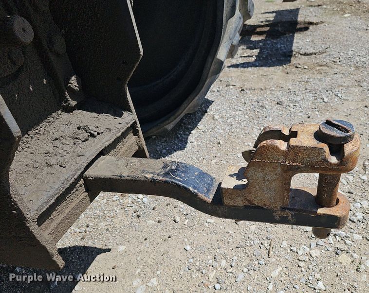 image for item DP0846 1995 Caterpillar Challenger CH45 tractor