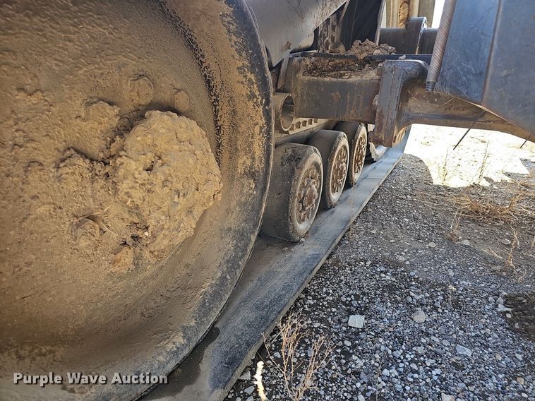 image for item DP0846 1995 Caterpillar Challenger CH45 tractor