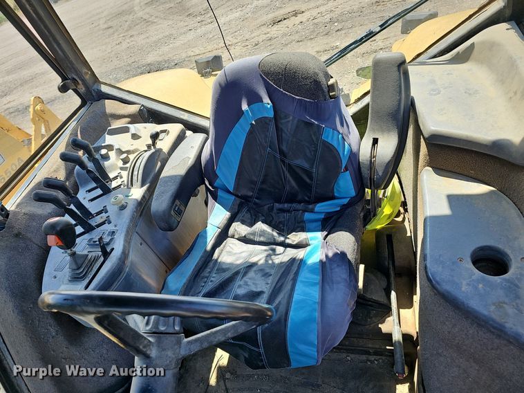 image for item DP0846 1995 Caterpillar Challenger CH45 tractor