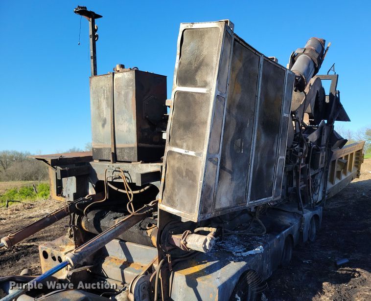 image for item DP1320 Vermeer HG525 horizontal grinder