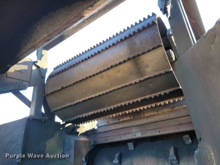 image for item DP1320 Vermeer HG525 horizontal grinder