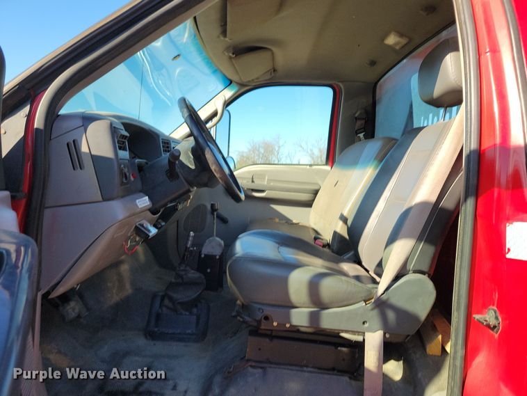 image for item DP1321 2000 Ford F650 Super Duty dump truck