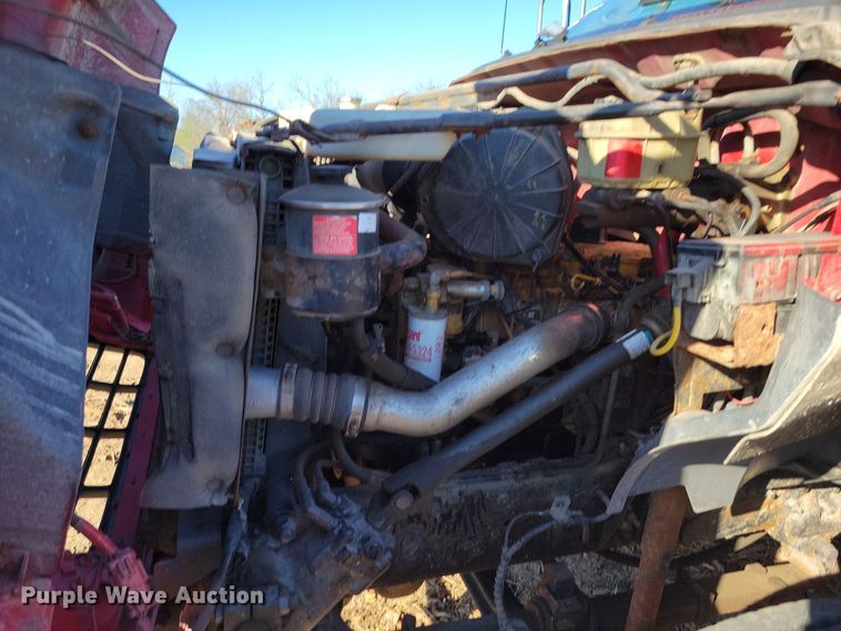 image for item DP1321 2000 Ford F650 Super Duty dump truck