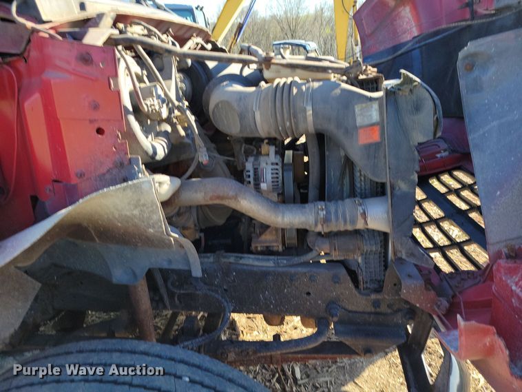 image for item DP1321 2000 Ford F650 Super Duty dump truck