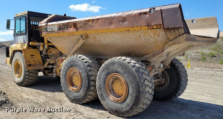 image for item DP1322 1997 Caterpillar D250E haul truck