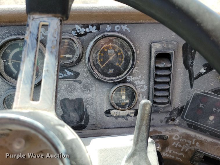 image for item DP1322 1997 Caterpillar D250E haul truck