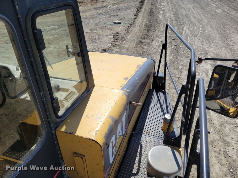 image for item DP1322 1997 Caterpillar D250E haul truck