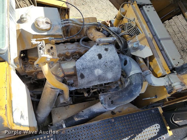 image for item DP1322 1997 Caterpillar D250E haul truck