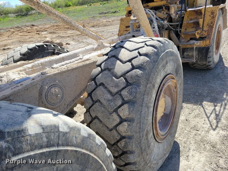 image for item DP1322 1997 Caterpillar D250E haul truck