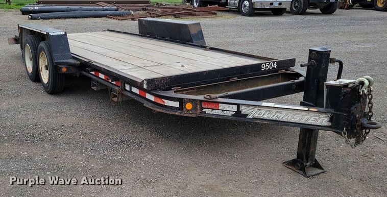 image for item DP1324 2007 Towmaster T-14T tilt deck equipment trailer