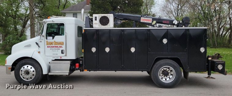 image for item DP1325 2007 Kenworth T300 utility / service truck