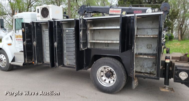 image for item DP1325 2007 Kenworth T300 utility / service truck