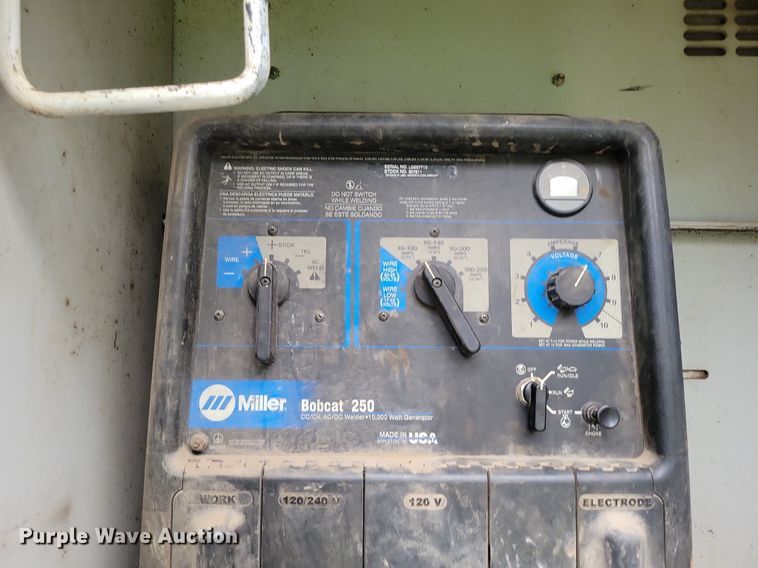 image for item DP1325 2007 Kenworth T300 utility / service truck