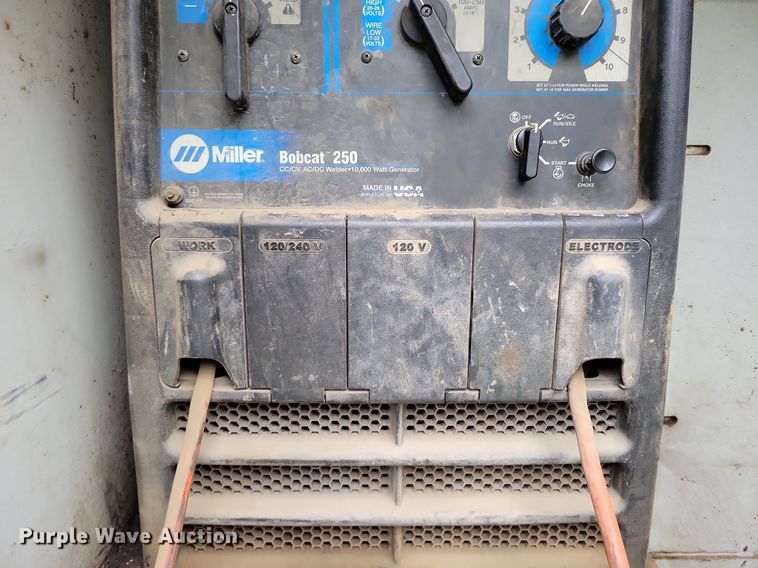 image for item DP1325 2007 Kenworth T300 utility / service truck