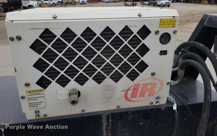 image for item DP1325 2007 Kenworth T300 utility / service truck