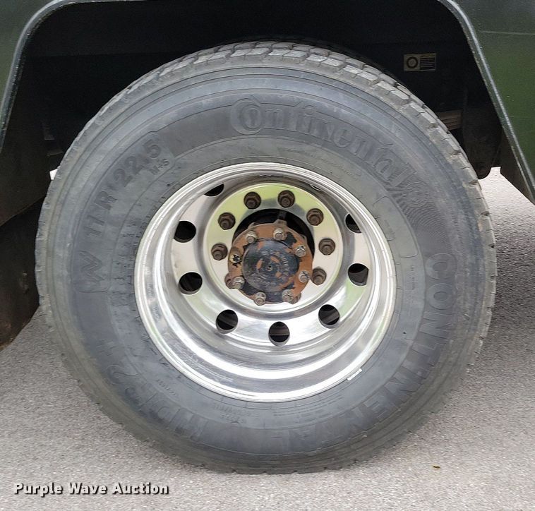 image for item DP1325 2007 Kenworth T300 utility / service truck