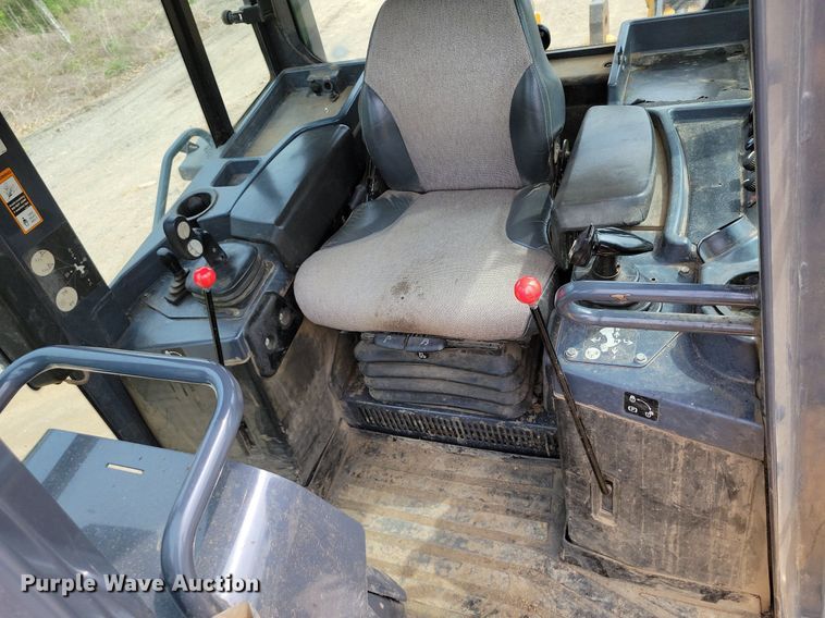 image for item DP1328 2013 John Deere 750K LGP dozer