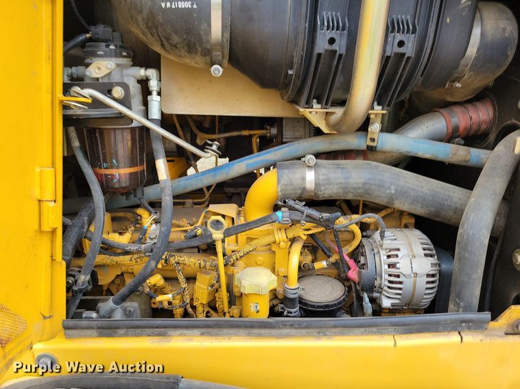 image for item DP1328 2013 John Deere 750K LGP dozer