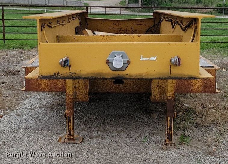 image for item DP1329 1998 Holden HLB25 equipment trailer