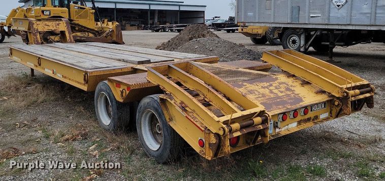 image for item DP1329 1998 Holden HLB25 equipment trailer