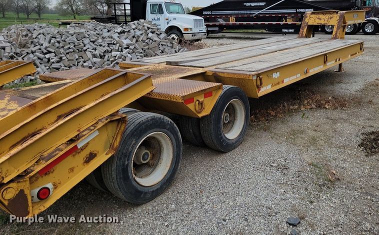 image for item DP1329 1998 Holden HLB25 equipment trailer
