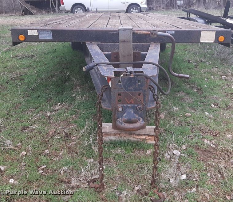 image for item DP2712 2001 Dakota MFG Trail-Eze DL10R24 equipment trailer