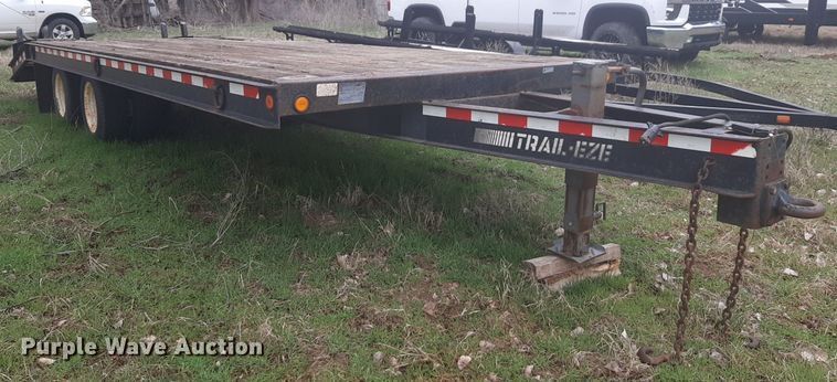 image for item DP2712 2001 Dakota MFG Trail-Eze DL10R24 equipment trailer