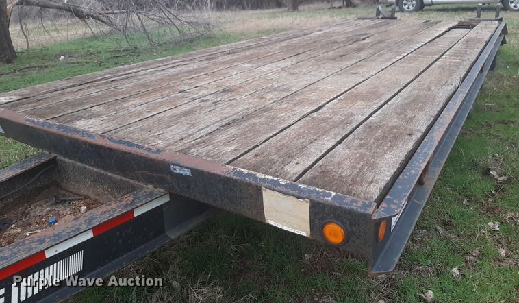 image for item DP2712 2001 Dakota MFG Trail-Eze DL10R24 equipment trailer