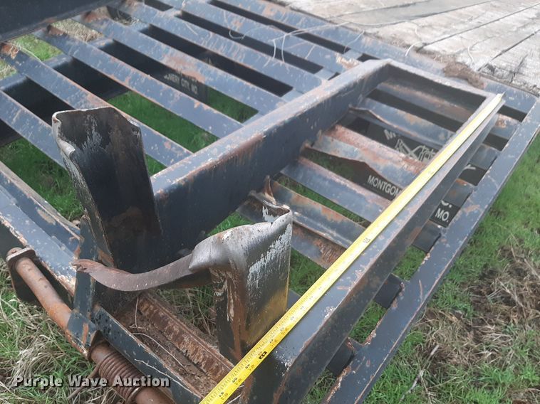 image for item DP2712 2001 Dakota MFG Trail-Eze DL10R24 equipment trailer