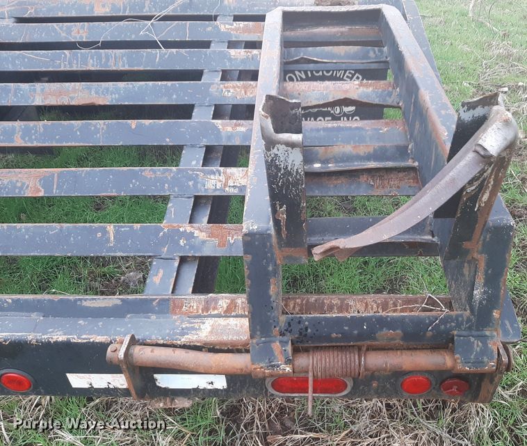 image for item DP2712 2001 Dakota MFG Trail-Eze DL10R24 equipment trailer