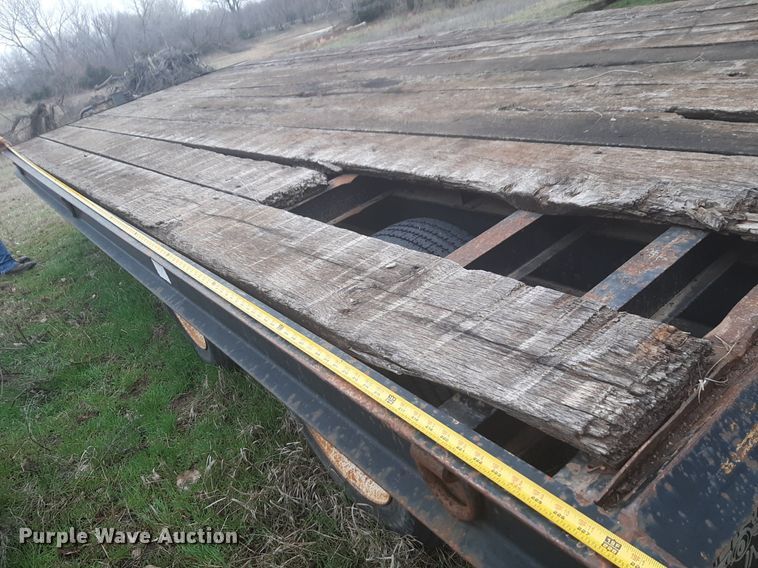 image for item DP2712 2001 Dakota MFG Trail-Eze DL10R24 equipment trailer