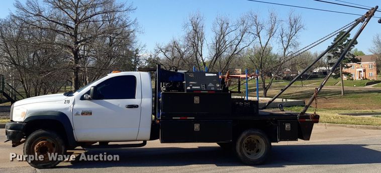 image for item DP2726 2008 Dodge Ram 5500 winch truck