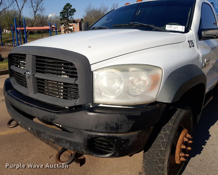 image for item DP2726 2008 Dodge Ram 5500 winch truck