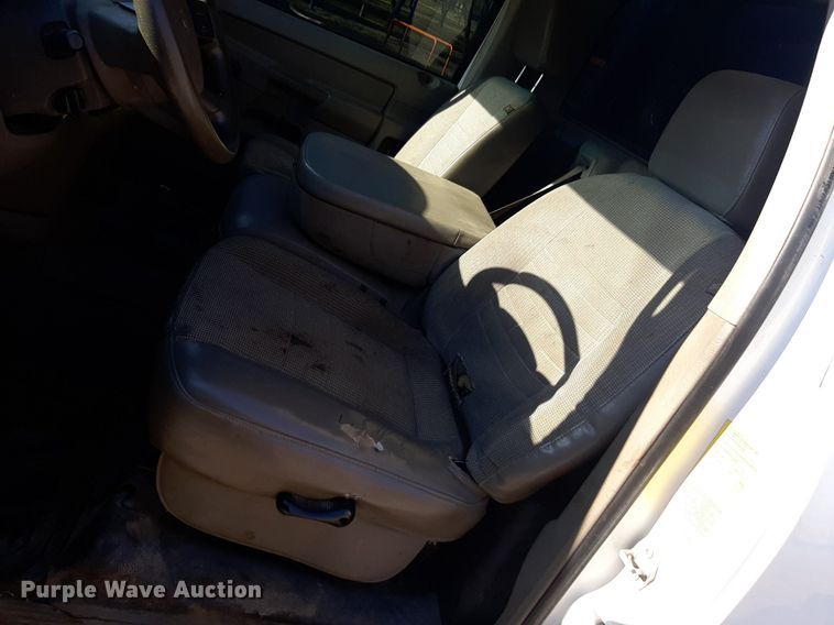 image for item DP2726 2008 Dodge Ram 5500 winch truck