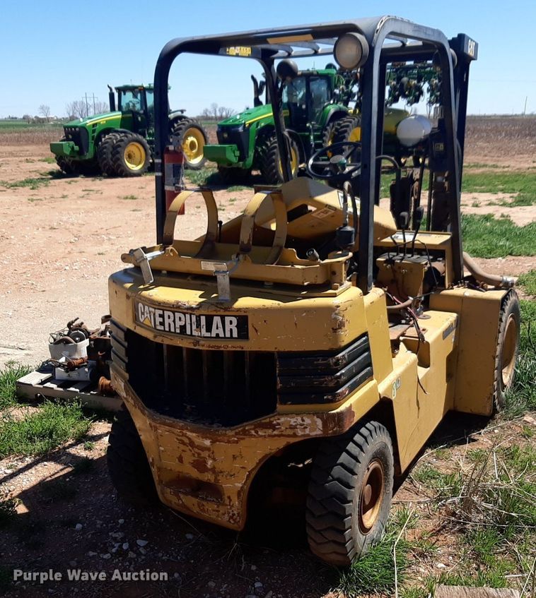 image for item DP2786 1993 Caterpillar V50E forklift