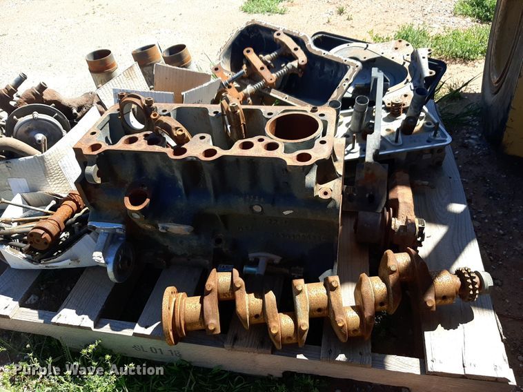 image for item DP2786 1993 Caterpillar V50E forklift