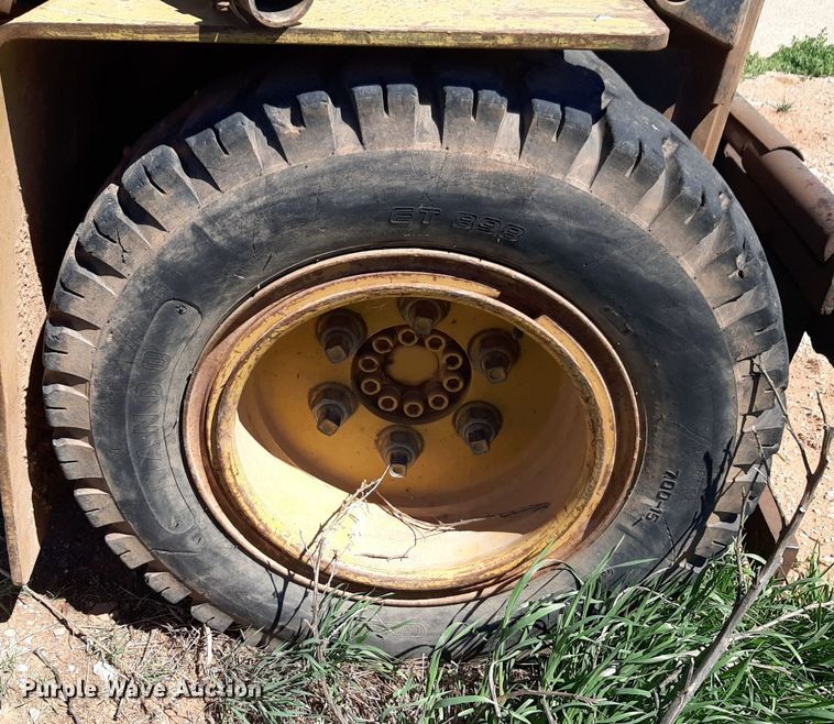 image for item DP2786 1993 Caterpillar V50E forklift