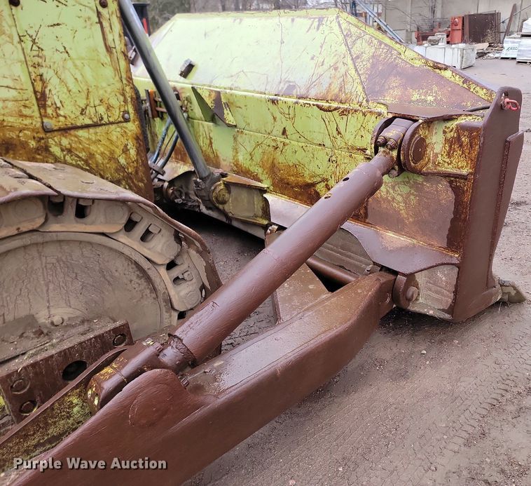 image for item DP3518 1978 Terex 82-50 dozer