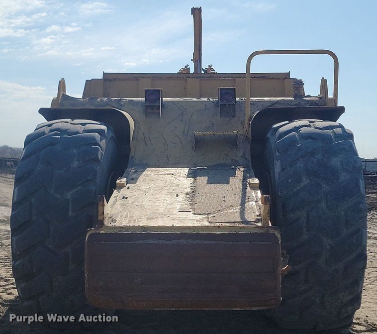 image for item DP3524 1988 Caterpillar 621E conventional scraper 