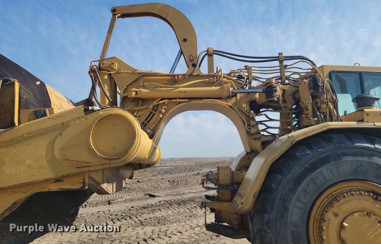 image for item DP3524 1988 Caterpillar 621E conventional scraper 