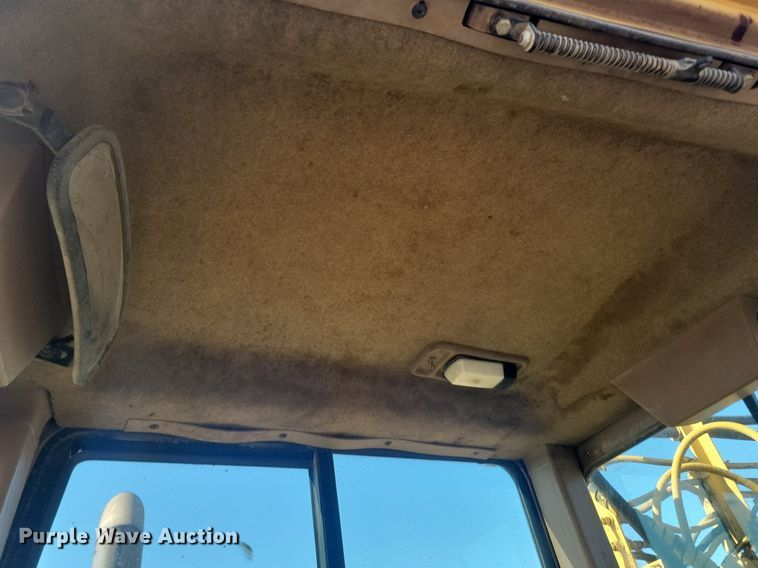 image for item DP3524 1988 Caterpillar 621E conventional scraper 