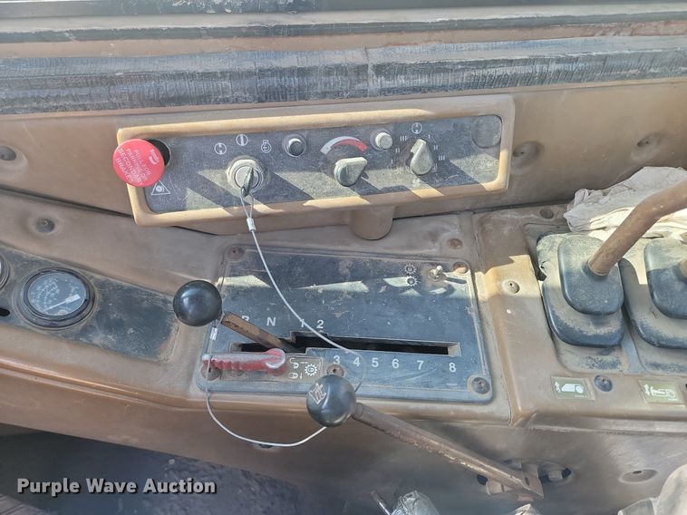 image for item DP3524 1988 Caterpillar 621E conventional scraper 